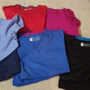5 scrub sets